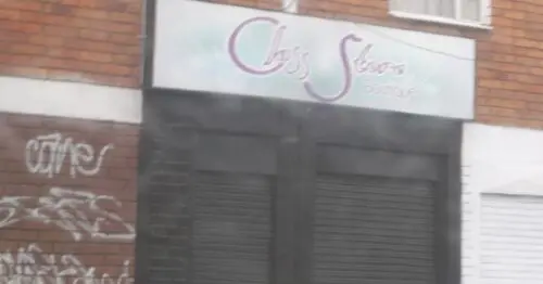 CLOSS STORE BOUTIQUE CLOSS STORE BOUTIQUE
